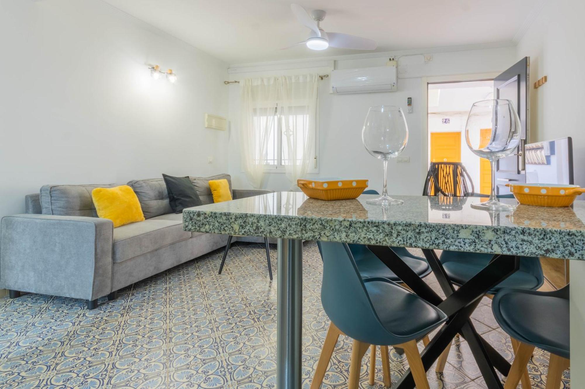 Blue Gardenia Apartmento En Sevilla Bagian luar foto